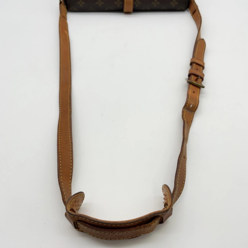 LOUIS VUITTON Chantilly GM Monogram Vintage Crossbody Shoulder Bag - Picture 13 of 16
